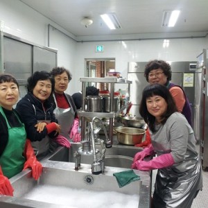 상아탑 언니들... 이미지